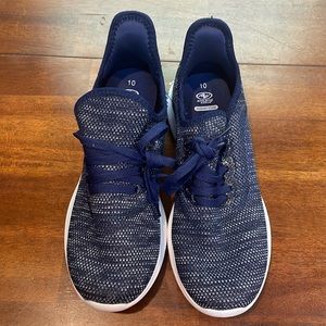NWT Athletic Works women’s sneakers size 10